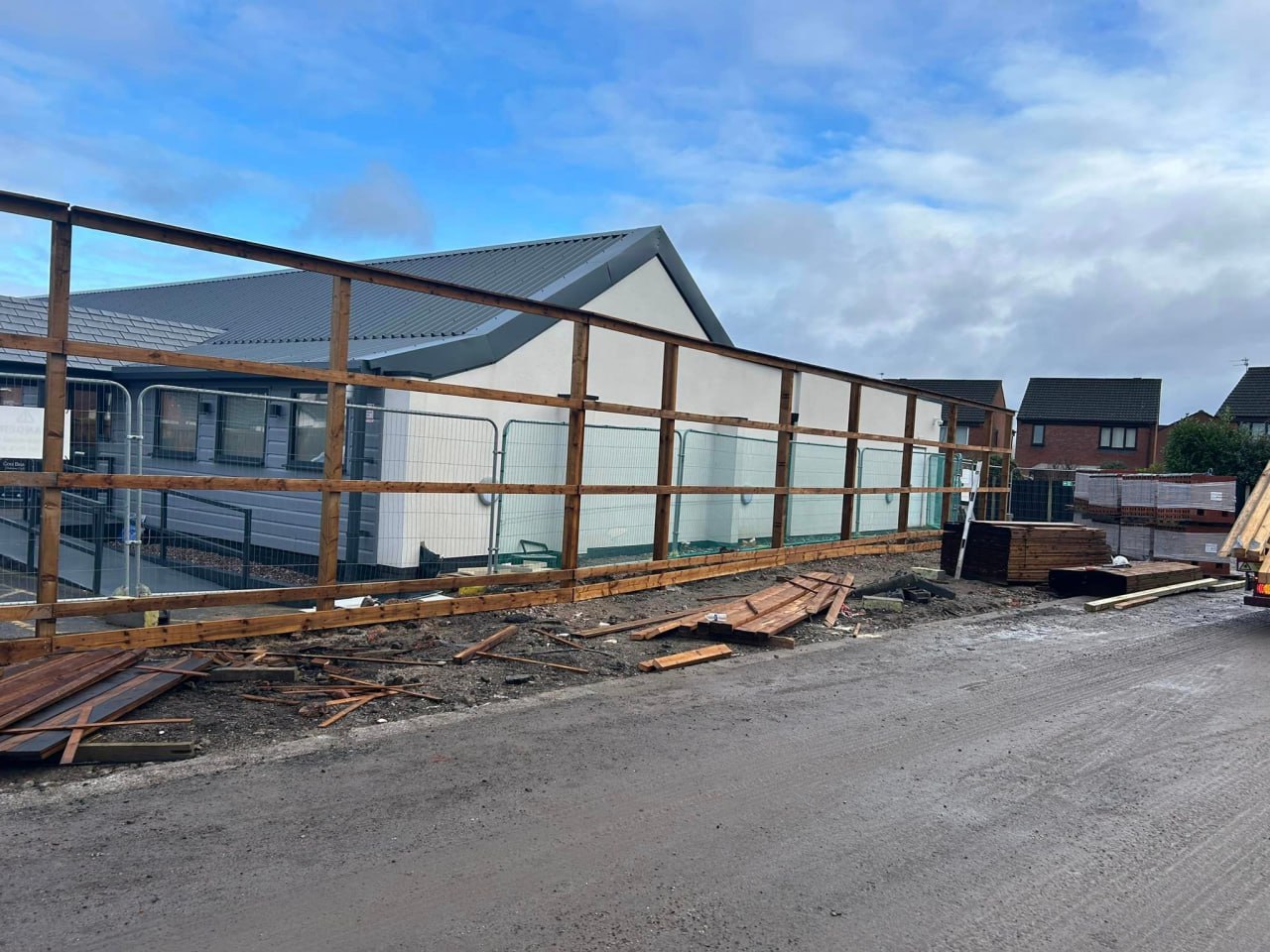 Commercial fencing Liverpool installation by RCT Fencing